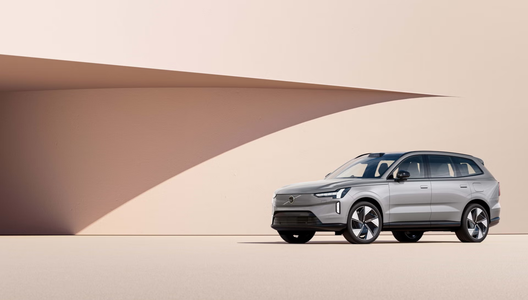 VOLVO EX90 — изображение 8