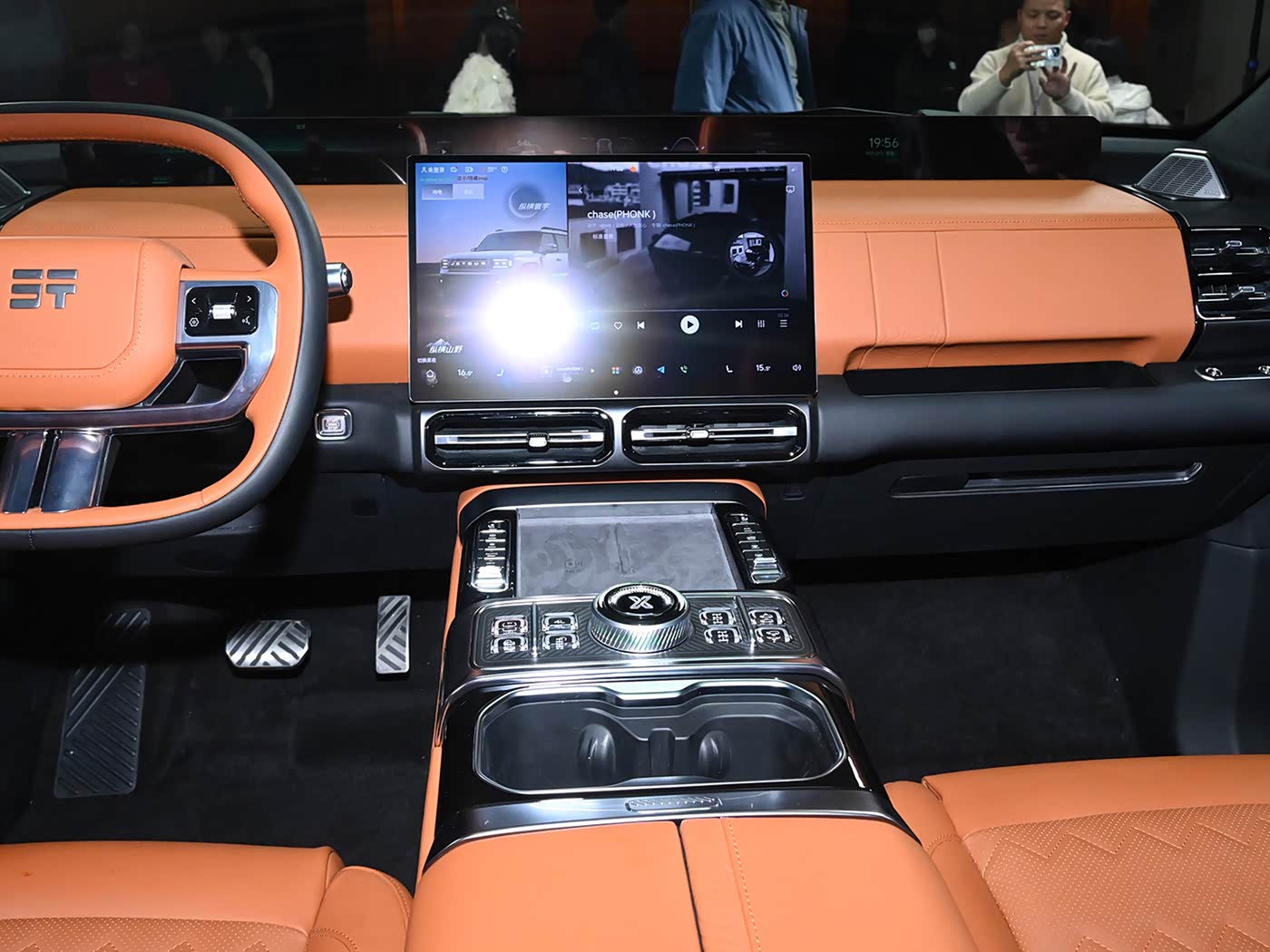 JETOUR G700 — изображение 2