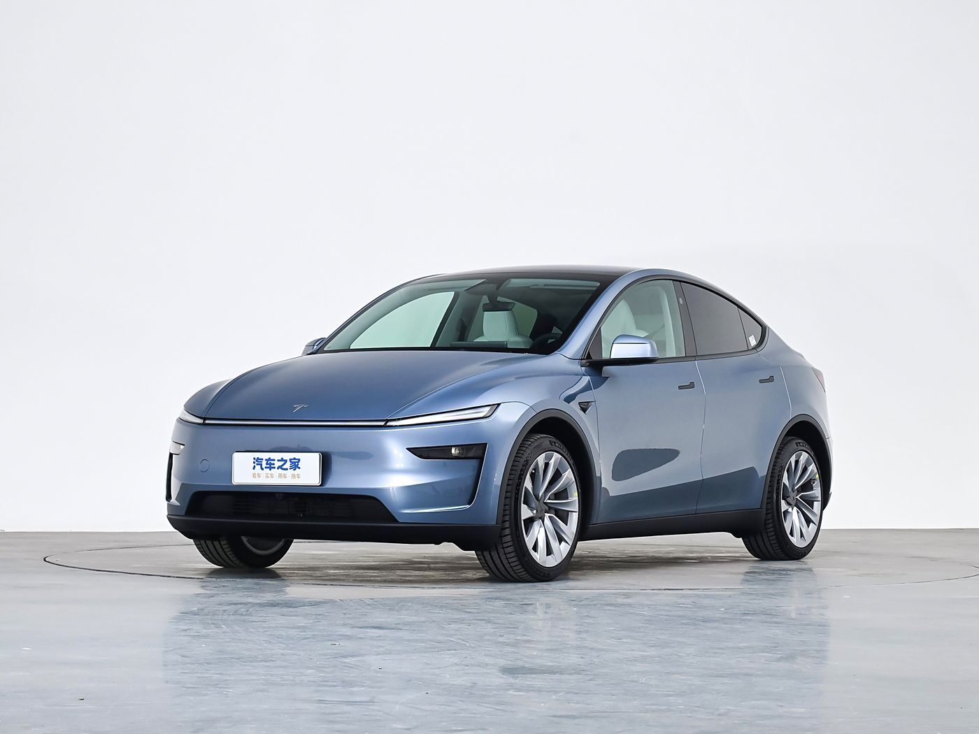 TESLA MODEL Y — изображение 5