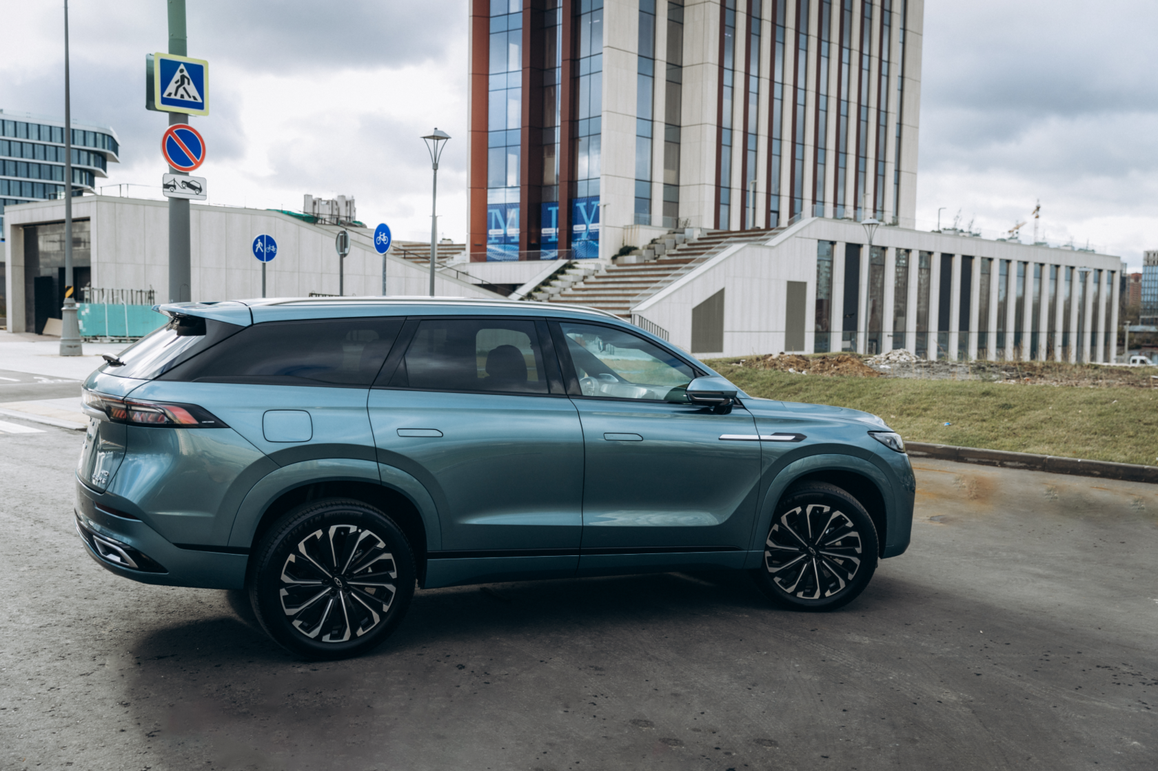 Chery Tiggo 9 2WD — изображение 2