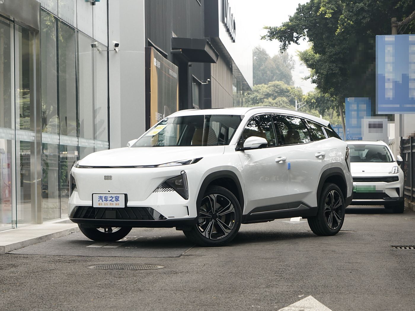GEELY GALAXY L7 — изображение 2