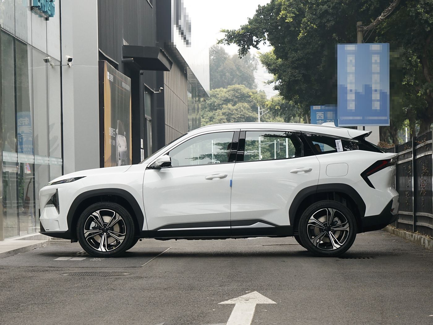 GEELY GALAXY L7 — изображение 3
