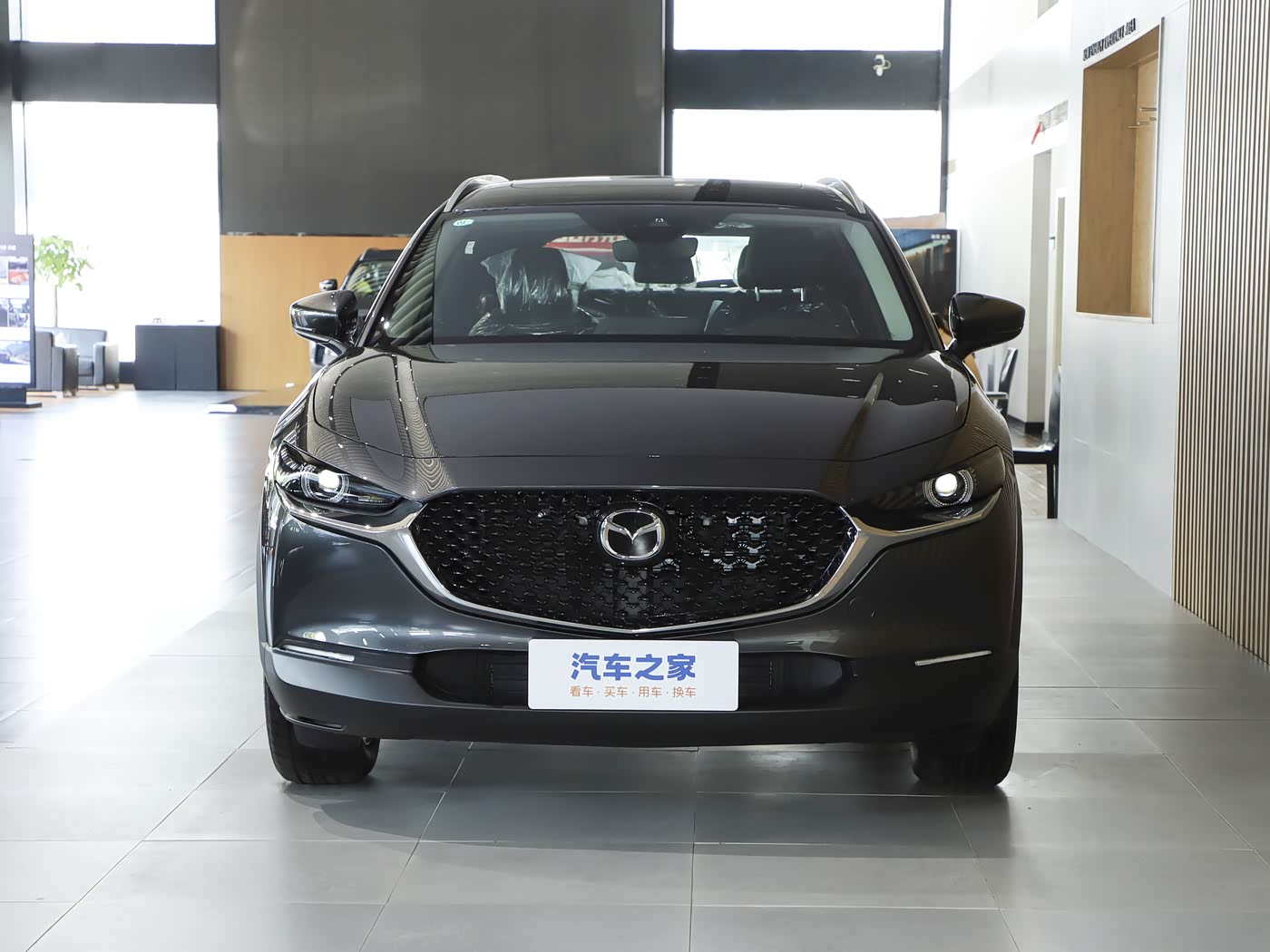 MAZDA CX-30 — изображение 2