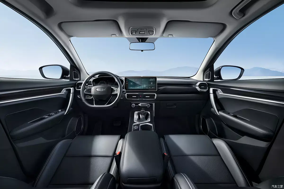 GEELY COOLRAY — изображение 5