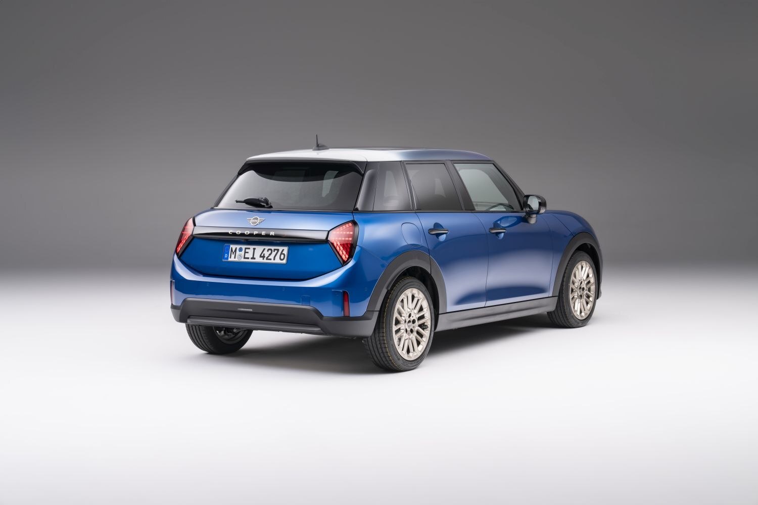 MINI Hatch (F65) — изображение 4