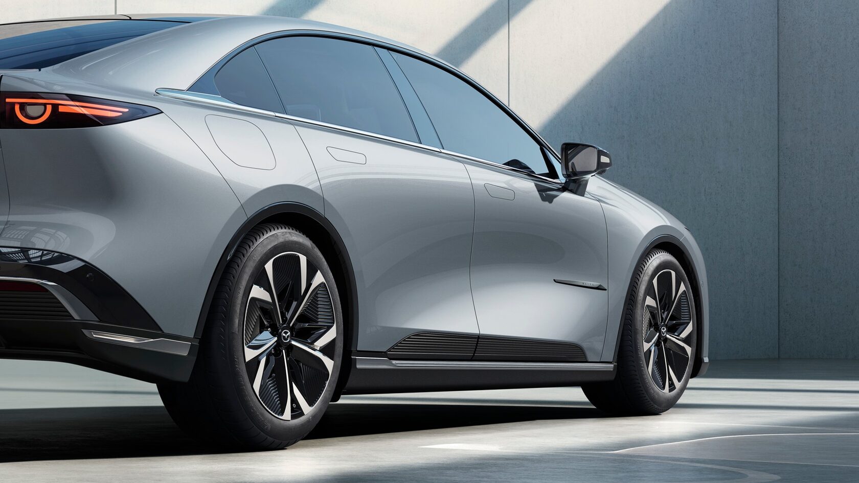 MAZDA EZ-6 — изображение 6