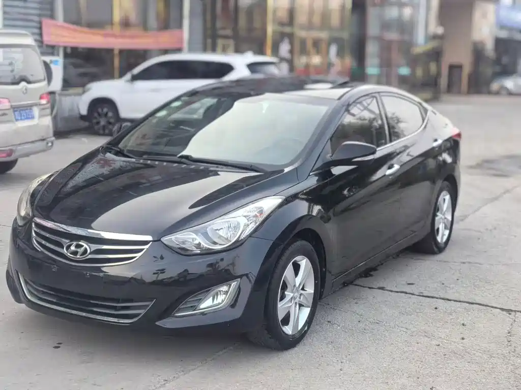 Hyundai Elantra Langdong 2012 1.6L Manual Leading Type