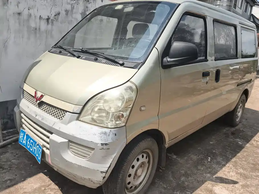 Wuling Rongguang 2011 1.2L Standard Type