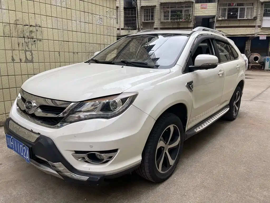 BYD S7 2015 2.0T Upgrade Edition Auto Flagship Type