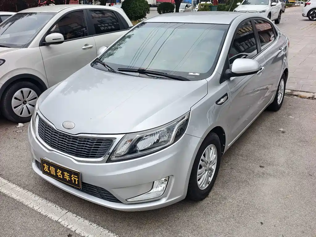 Памятная серия Kia K2 2012 Trunk 1,4 л MT GL