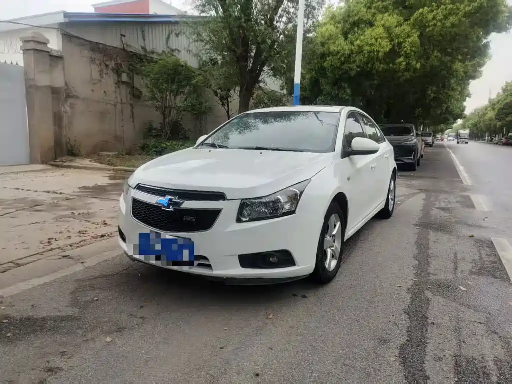 Chevrolet Cruze 2013 1.8L SE AT