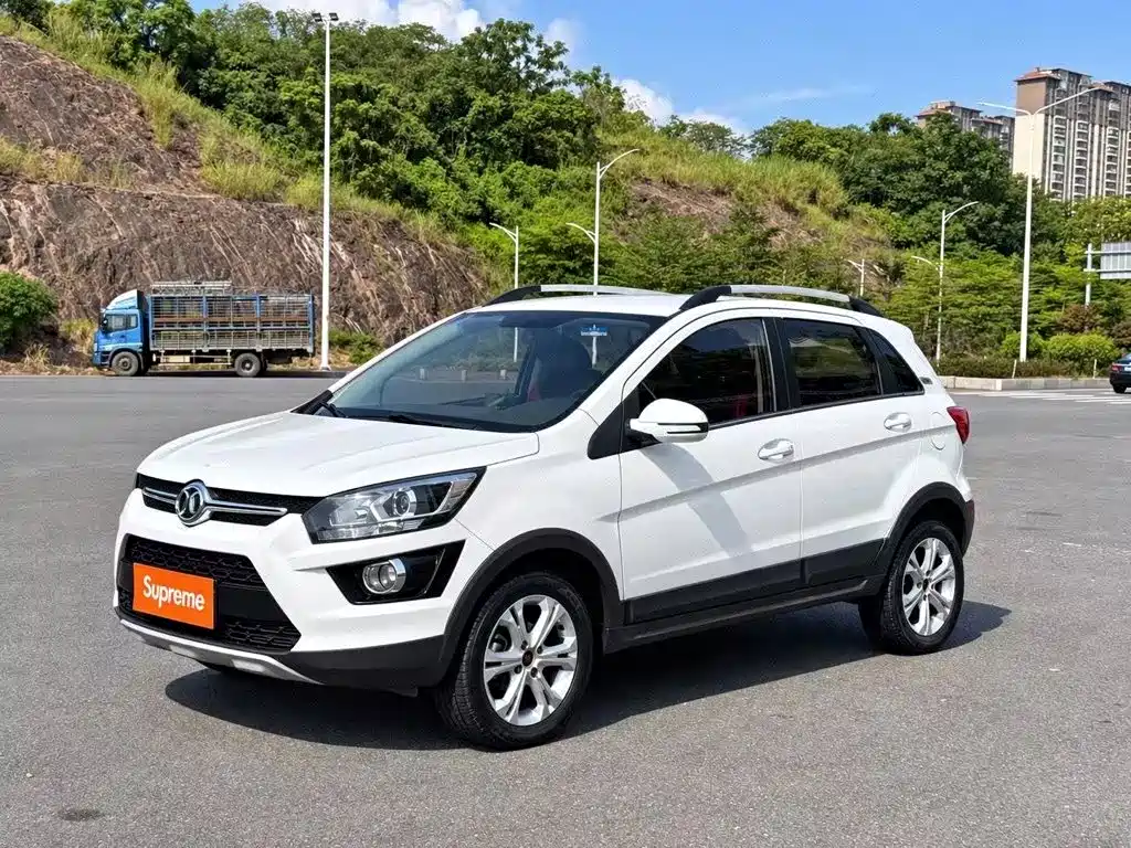 BAIC Senova X25 2015 1.5L МКПП Comfort