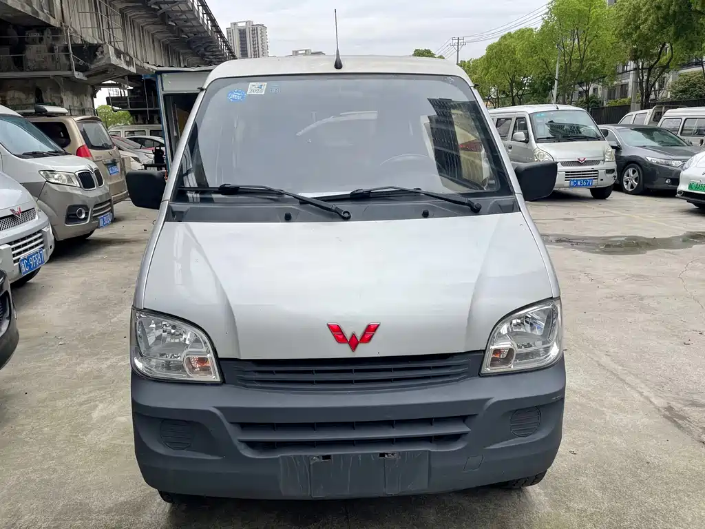Wuling Zhiguang 2015 1.2L Practical Type LSI