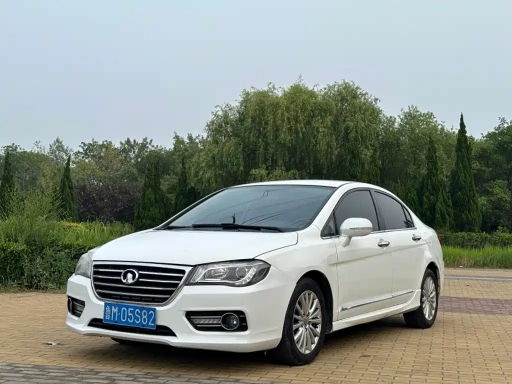 Great Wall Great Wall C50 2014 Upgrade Edition 1.5T Manual Fashion Type