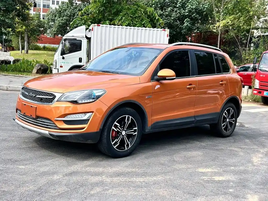 Zotye X5 2016 1.5T МКПП Elite 7 Seater Country V