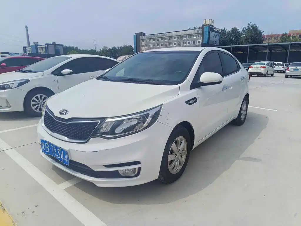 Kia K2 2015 Sedan 1.4L MT GLS