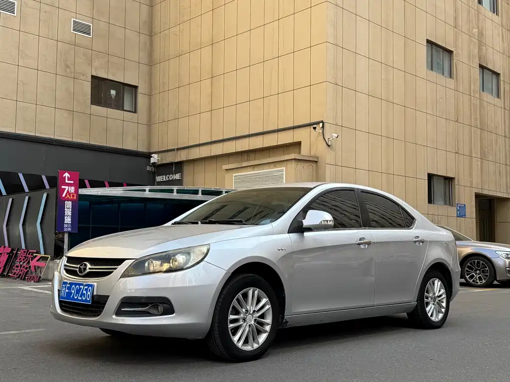 JAC Heyue 2012 1.5L МКПП Comfort