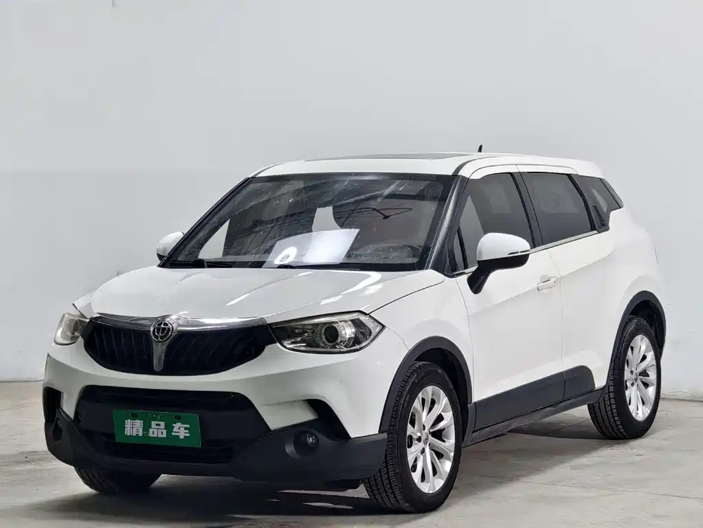 Zhonghua V3 2015 1,5 л МКПП Smart Edition