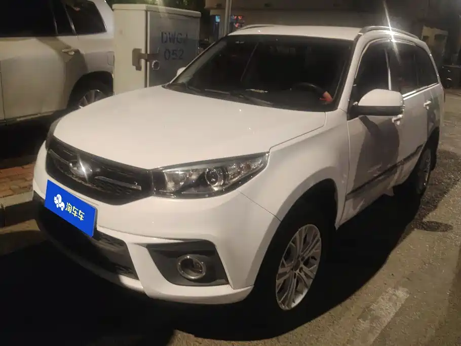 Модное издание Chery Tiggo 3 2016 1,6 л МКПП