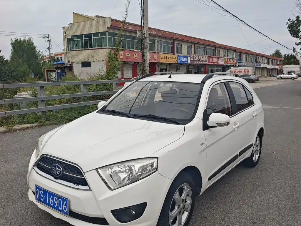 FAW N7 2014 1.3L МКПП Sport Premium