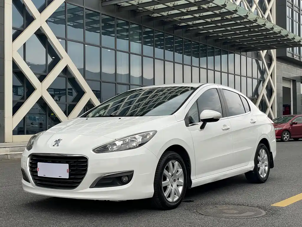 Peugeot 308 2014 Joy Edition Classic 1.6L Manual Premium Fashion Type