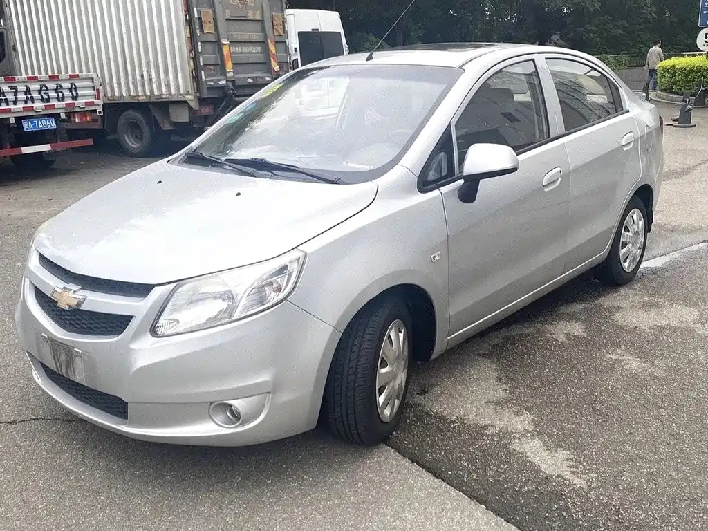 Chevrolet Sail 2013 Sedan 1.4L AMT Premium Comfort Edition