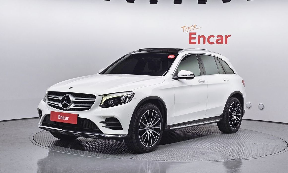 Mercedes-Benz GLC-Class 2019 GLC300 4 MATIC AMG Line