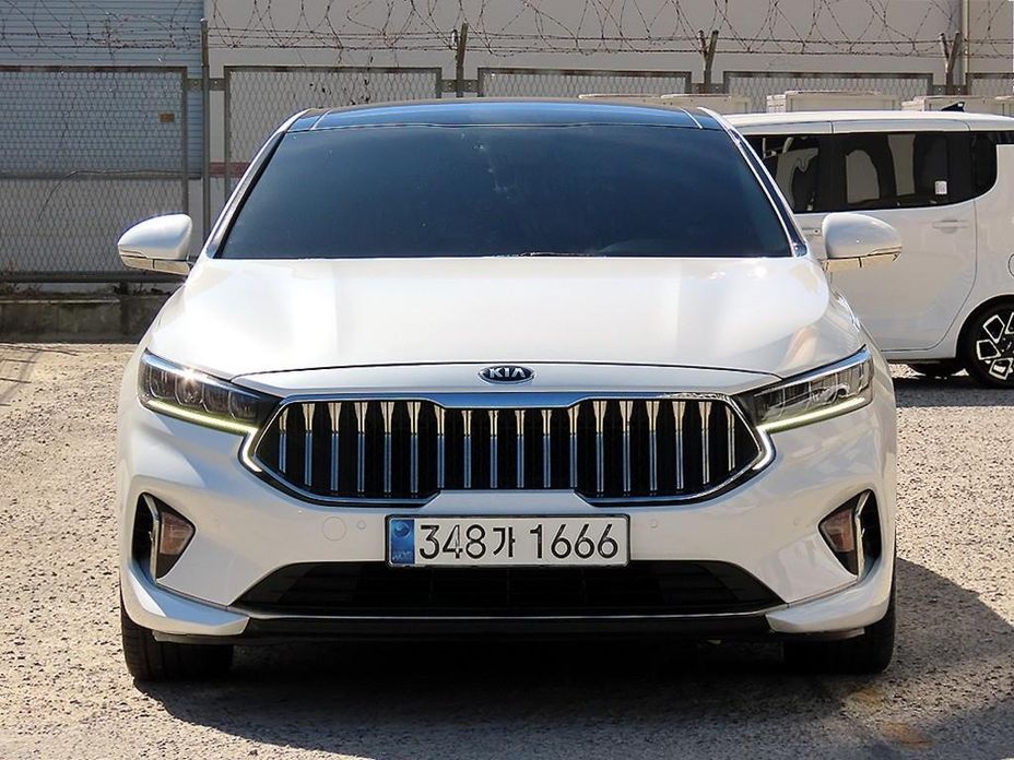 Kia K7 2020 3.0 LPI Trendy(Rented Car)